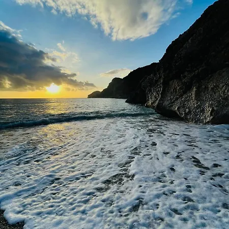 Διαμέρισμα Maria 4 *